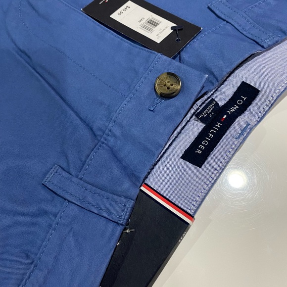 Tommy Hilfiger NWT 32 shorts - Picture 3 of 3